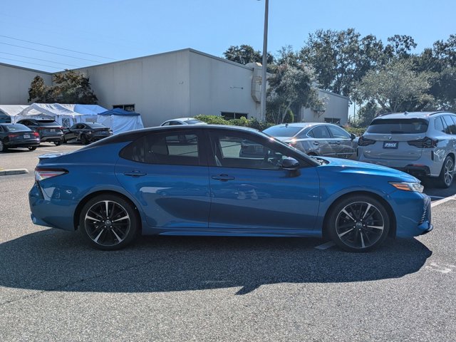 2018 Toyota Camry XSE photo 4