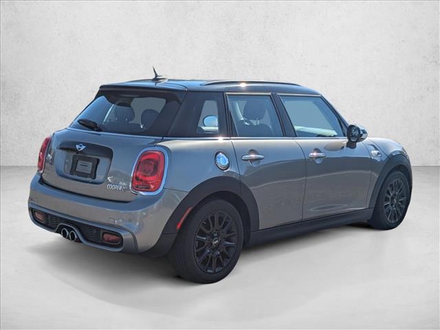 2018 Mini Cooper 4 Door Hardtop S photo 4