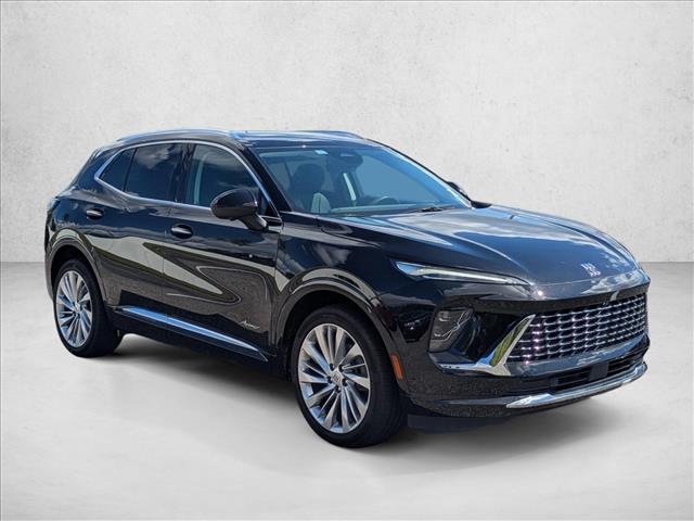 2024 Buick Envision Avenir photo 2