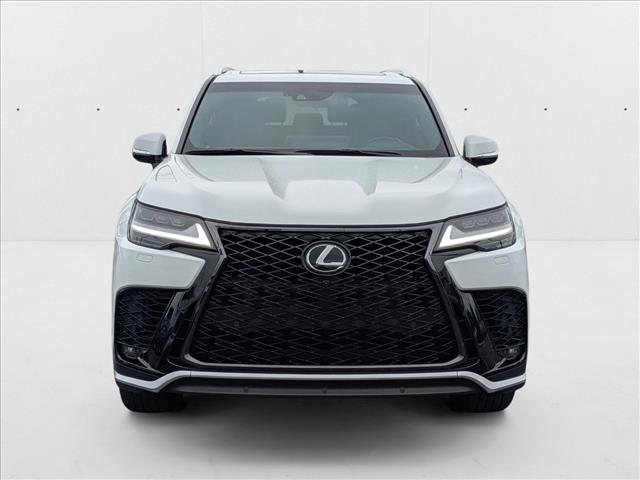 2023 Lexus LX 600 F SPORT photo 2