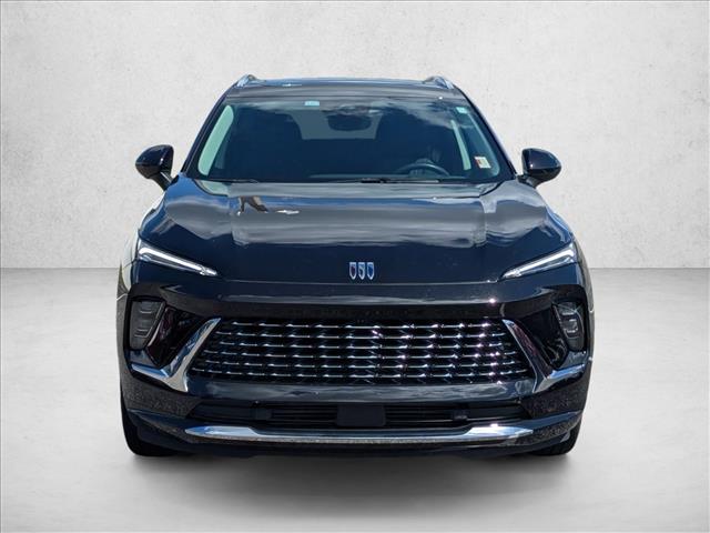 2024 Buick Envision Avenir photo 2