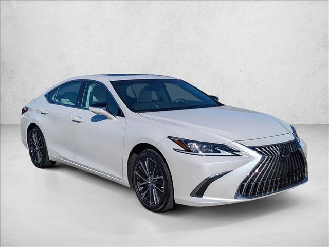 2025 Lexus ES 300h Base photo 3