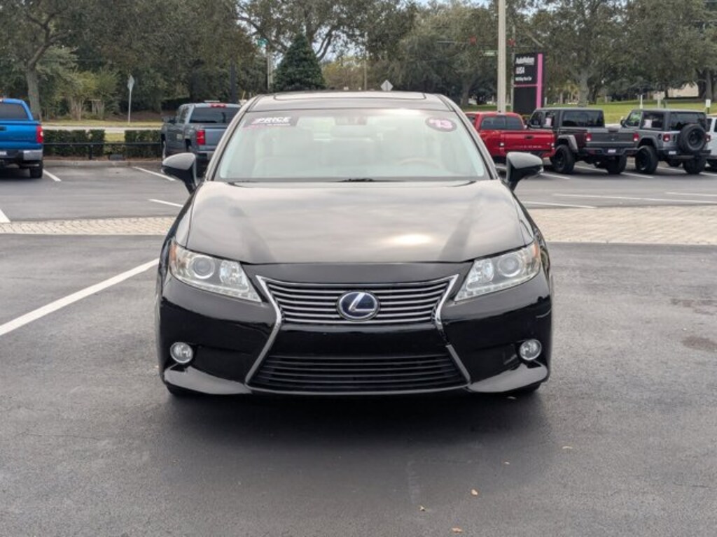 Used 2013 Lexus ES 300h Sedan