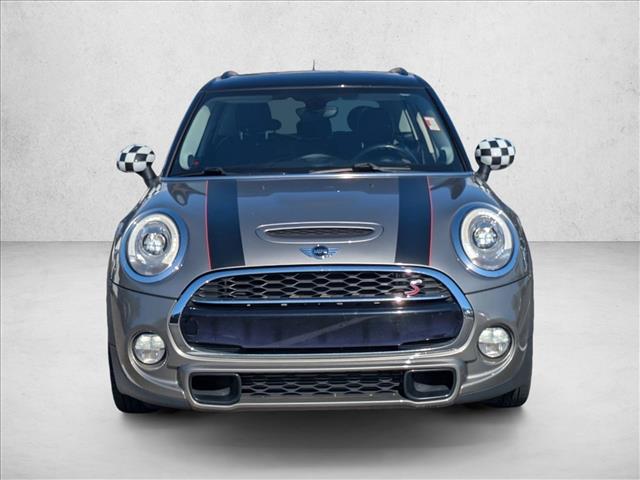 2018 Mini Cooper 4 Door Hardtop S photo 2