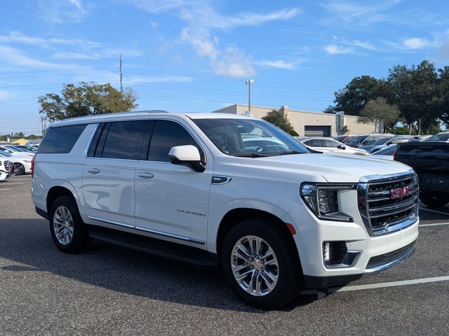 2021 Gmc Yukon XL SLT photo 3
