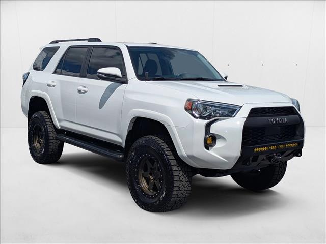 2020 Toyota 4Runner TRD Premium 4WD photo 3
