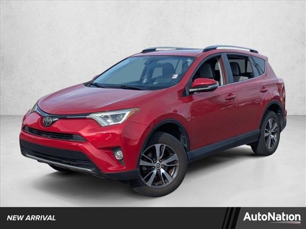 Used 2017 Toyota RAV4 XLE SUV