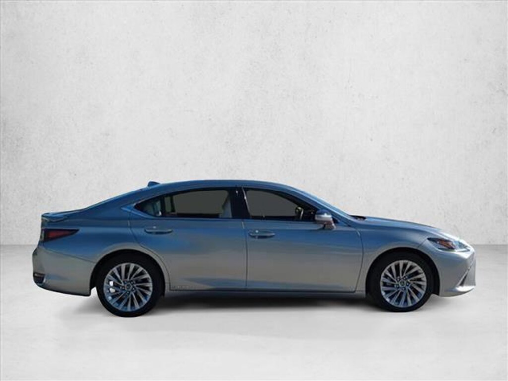 Used 2021 Lexus ES 300h Ultra Luxury Sedan