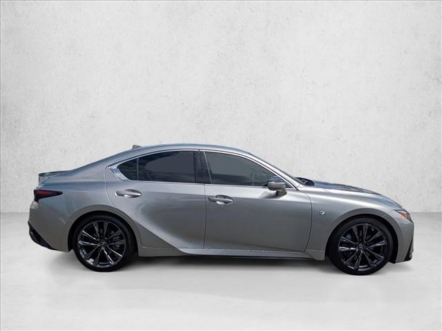2021 Lexus IS 350 F SPORT photo 4