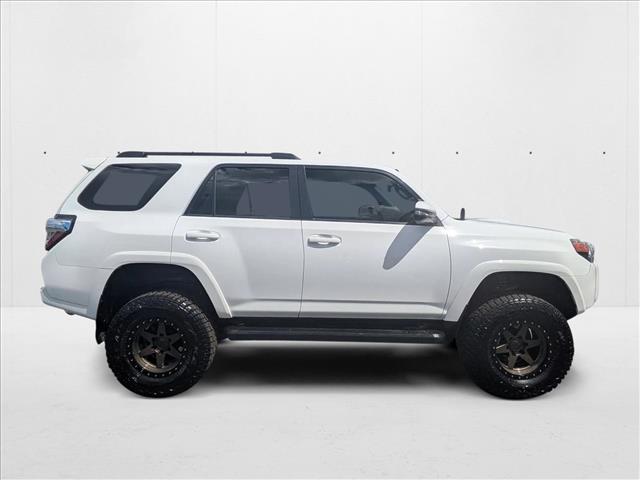 2020 Toyota 4Runner TRD Premium 4WD photo 4