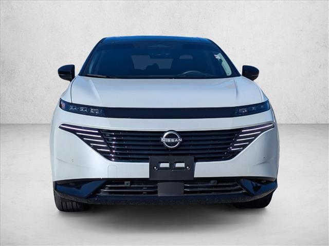 2025 Nissan Murano Platinum photo 2