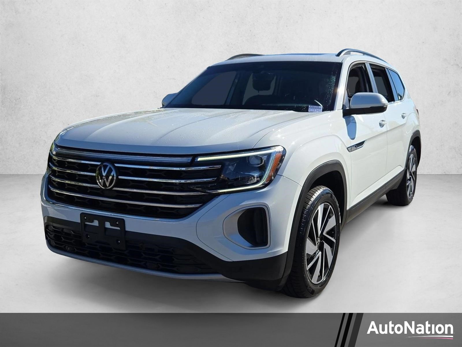 2024 Volkswagen Atlas SE w/Tech