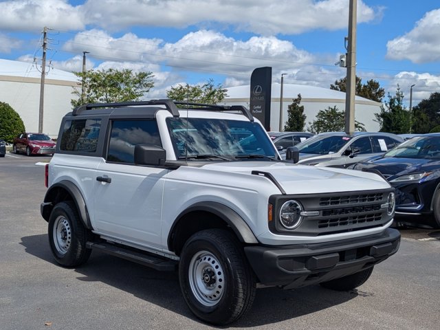 2021 Ford Bronco Base photo 3