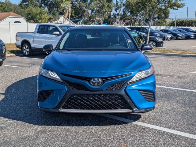 2018 Toyota Camry XSE photo 2