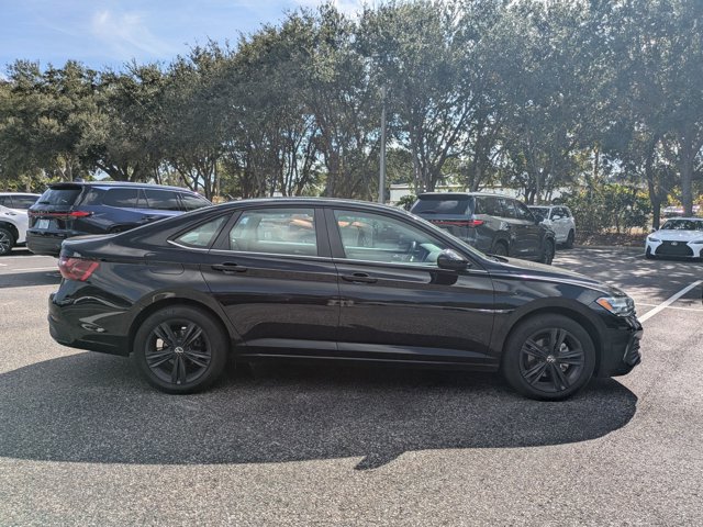 2024 Volkswagen Jetta 1.5T SE photo 4