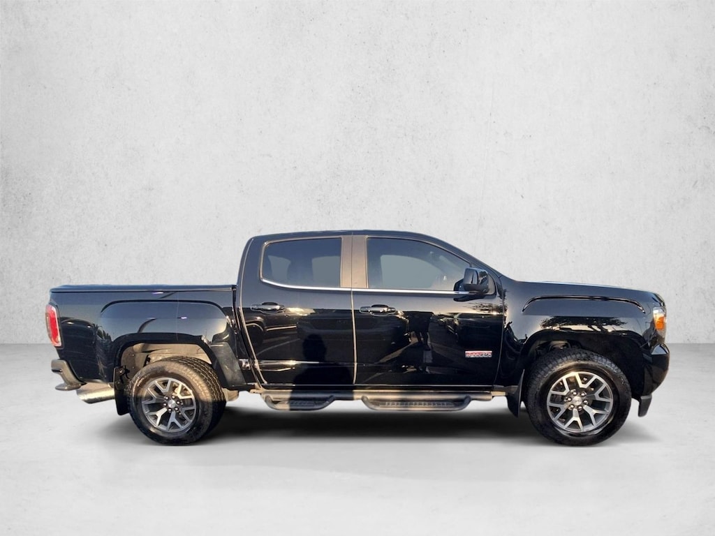 Used 2017 GMC Canyon SLE Truck Crew Cab