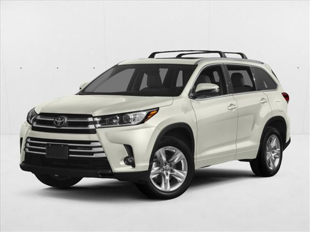 Used 2017 Toyota Highlander Limited Platinum V6 SUV
