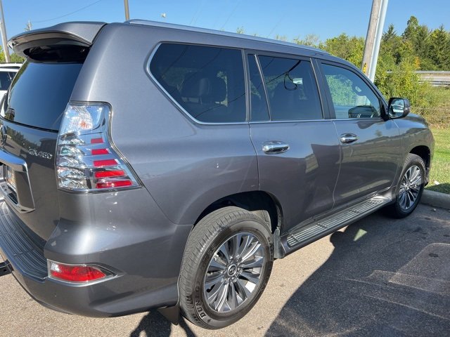 2022 Lexus GX 460 Luxury photo 4