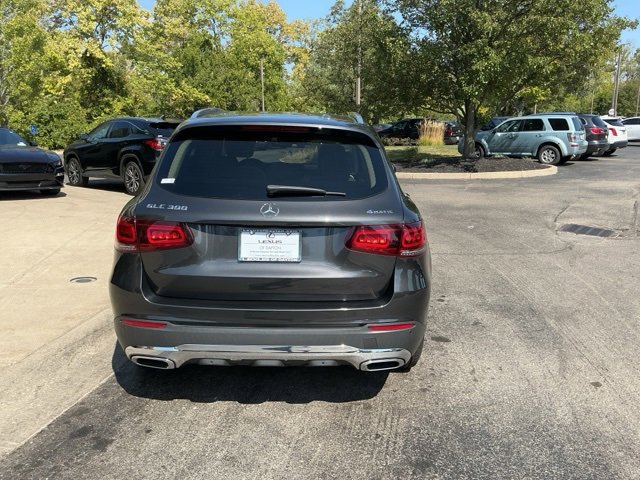 2021 Mercedes Benz GLC 300 4MATIC photo 3