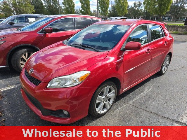 Used 2013 Toyota Matrix S with VIN 2T1KE4EE8DC051442 for sale in Centerville, OH