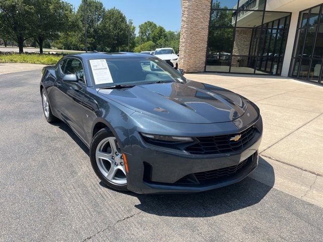 Used 2022 Chevrolet Camaro 1LT with VIN 1G1FB1RX6N0120590 for sale in Centerville, OH