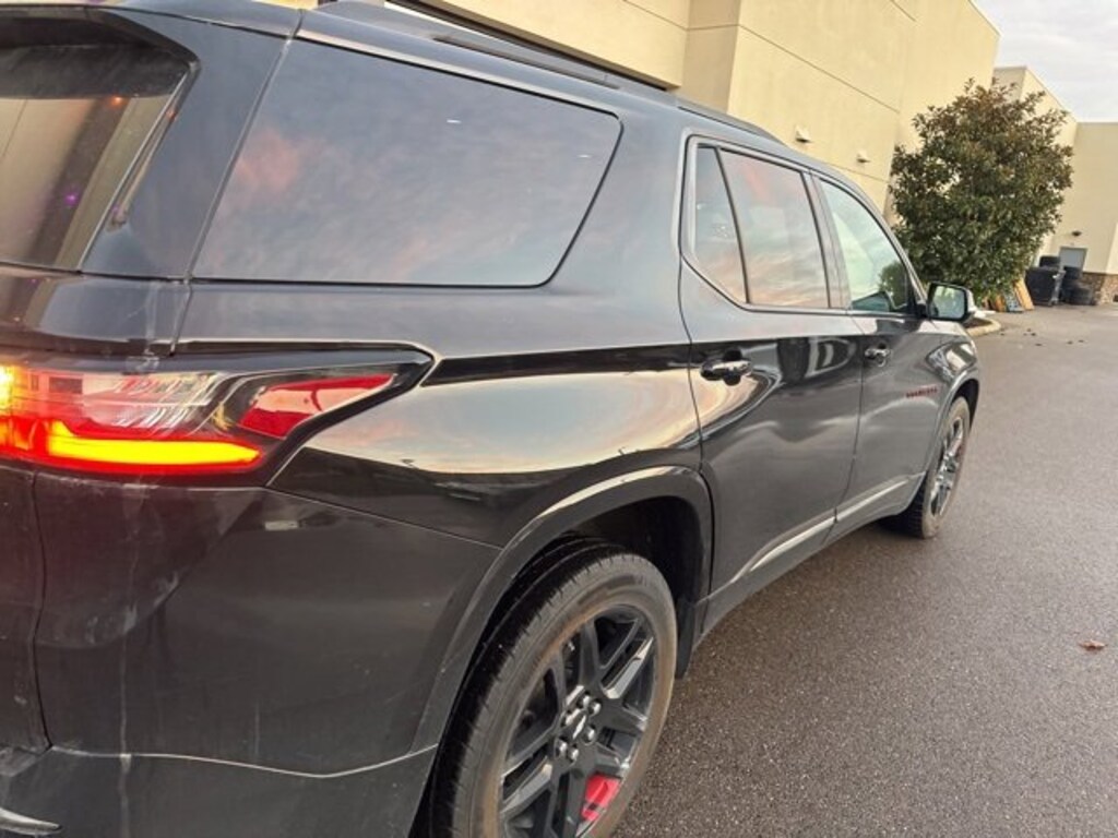 Used 2019 Chevrolet Traverse Premier SUV