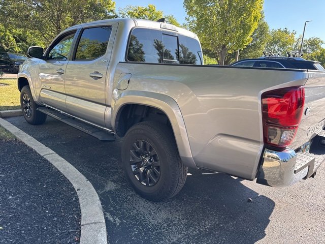 2020 Toyota Tacoma SR5 photo 2