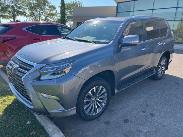 2022 Lexus GX 460 Luxury photo 2