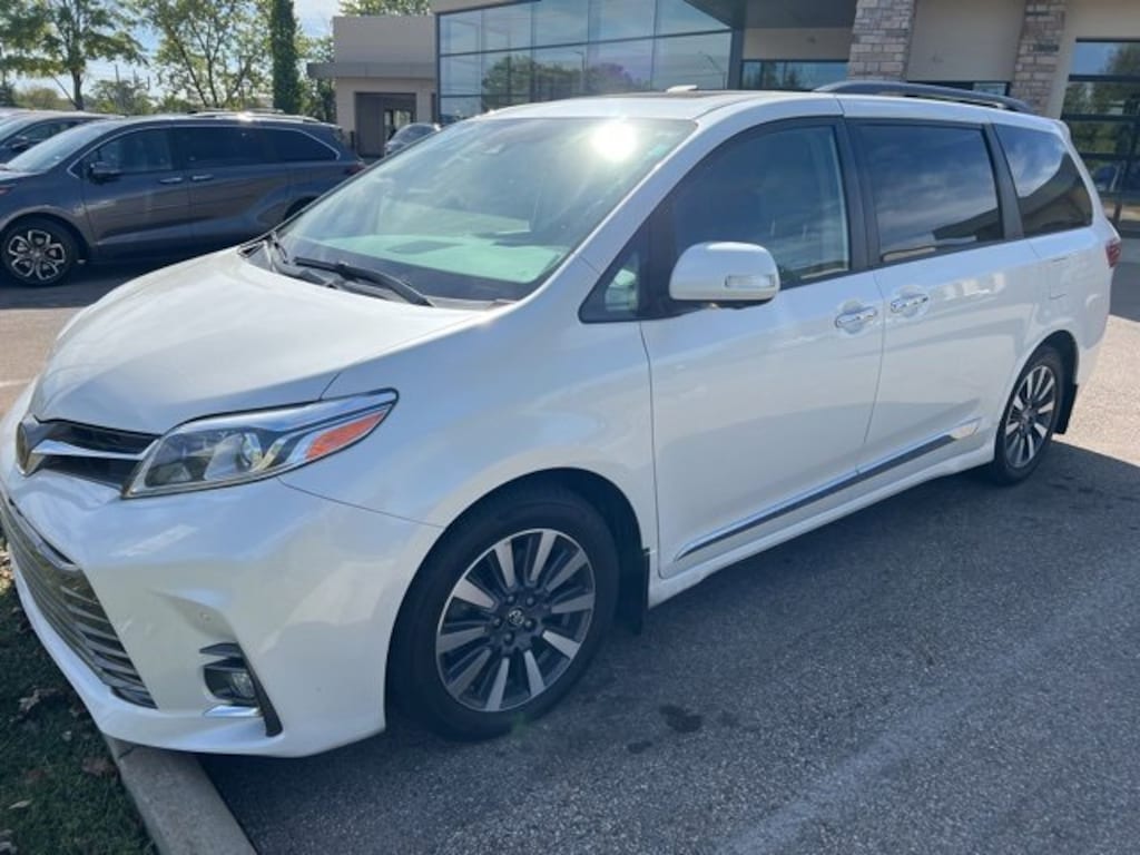 Used 2020 Toyota Sienna  Van