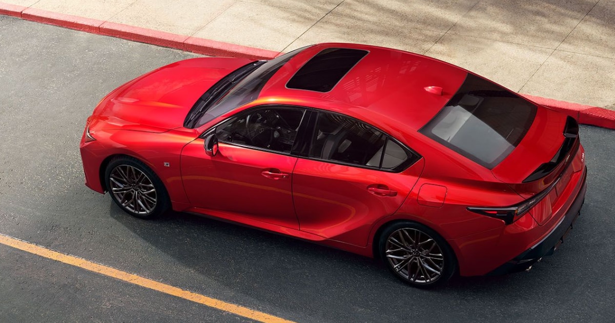 2024%20Lexus%20IS%20in%20Centerville%20OH.png