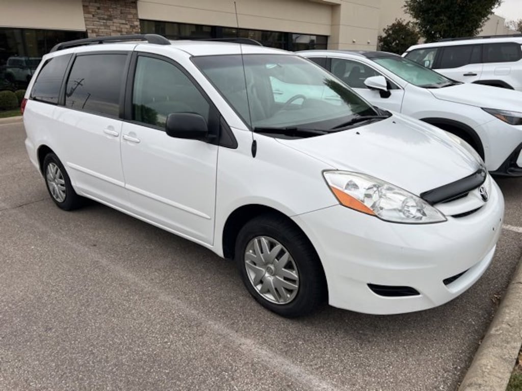Used 2009 Toyota Sienna  Van