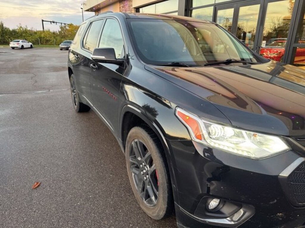 Used 2019 Chevrolet Traverse Premier SUV