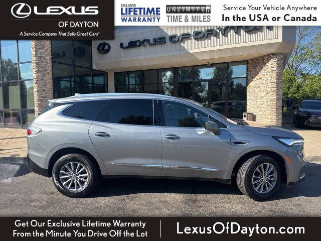 2024 Buick Enclave Premium photo 2