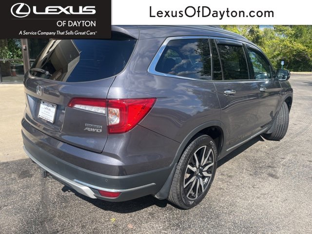 2021 Honda Pilot Touring photo 3