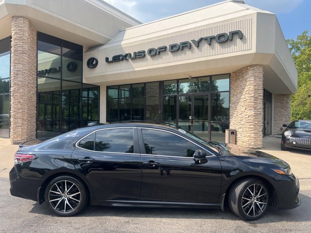 Used 2023 Toyota Camry SE with VIN 4T1G31AK0PU616694 for sale in Centerville, OH