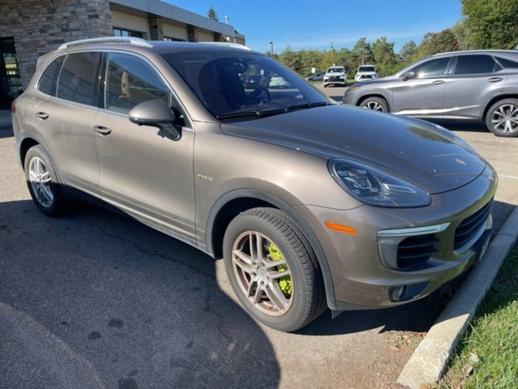 Used 2016 Porsche Cayenne E-Hybrid S SUV