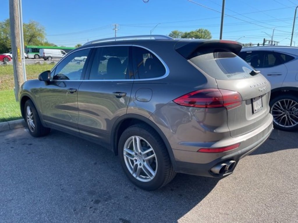 Used 2016 Porsche Cayenne E-Hybrid S SUV
