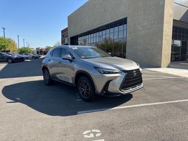 2025 Lexus NX - Photo 11