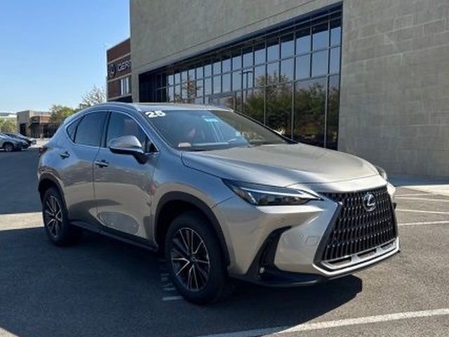 2025 Lexus NX 350 - Photo 11