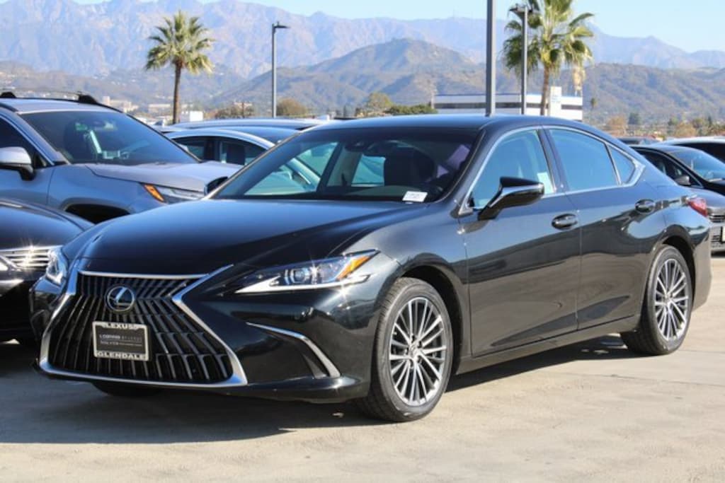 Certified 2022 Lexus ES 350 Sedan