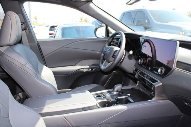 2025 LEXUS RX 350 Premium photo 5