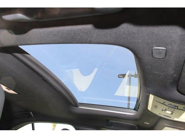 2025 LEXUS UX 300h photo 6