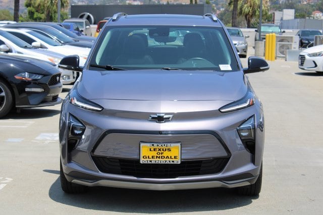 Used 2022 Chevrolet Bolt EUV Premier with VIN 1G1FZ6S00N4118980 for sale in Glendale, CA
