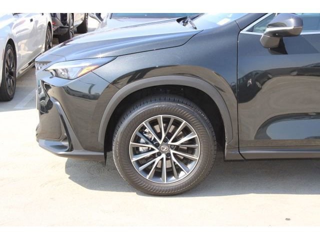 2026 LEXUS NX 350h Premium photo 4