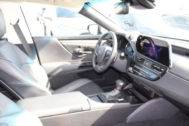 2024 LEXUS ES 350 photo 5