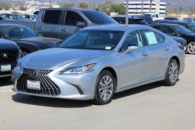 2022 Lexus ES 350 photo 3