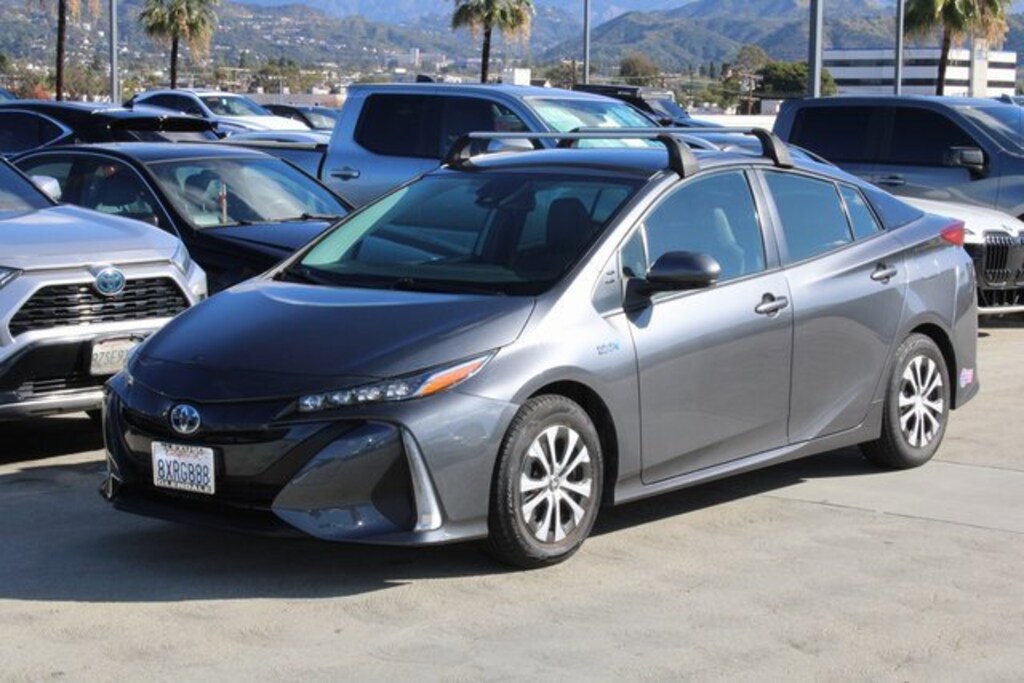 Used 2022 Toyota Prius Prime XLE Hatchback