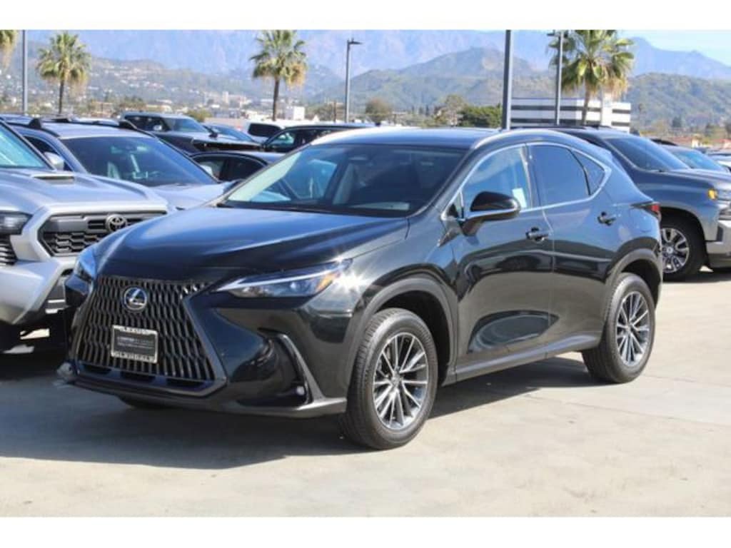 Used 2025 Lexus NX 350h Premium SUV