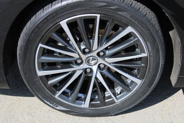 2023 Lexus ES Premium photo 4