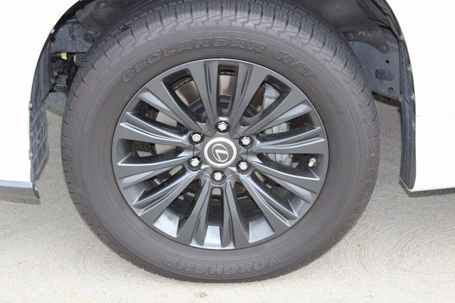 2022 Lexus GX 460 photo 2